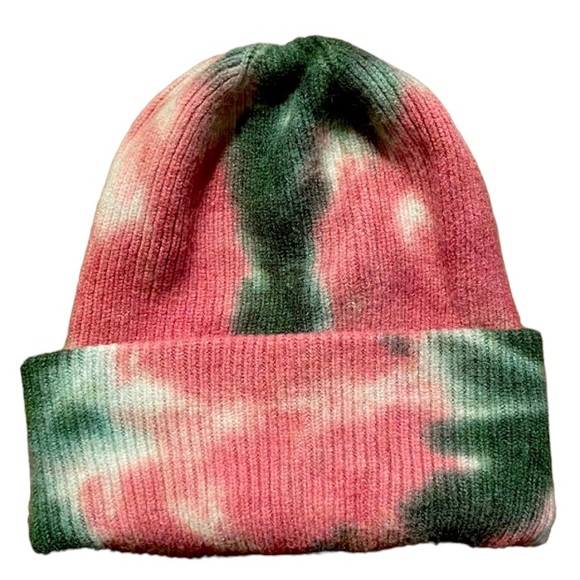 Accessories - 🍉 Green and pink tie dye snow hat from wild fable